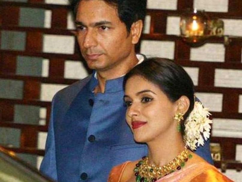 Rahul Sharma, Micromax, Asin-Rahul Sharma Wedding, Alibaba Deal, Chinese Smartphone Competition, Akshay Kumar, రాహుల్, మైక్రోమాక్స్, మైక్రోమాక్స్ రాహుల్ అసిన్ రాహుల్ అలీబాబా అలీబాబా, అలీబాబా అలీబాబా, పోటీ పోటీ, అక్షయ్ కుమార్ కుమార్, కుమార్, కుమార్, కుమార్, కుమార్, కుమార్, కుమార్, కుమార్, Rahul Sharma, Micromax, Asin-Rahul Sharma Wedding, Alibaba Deal, Chinese Smartphone Competition, Akshay Kumar, రాహుల్, మైక్రోమాక్స్, మైక్రోమాక్స్ రాహుల్ అసిన్ రాహుల్ అలీబాబా అలీబాబా, అలీబాబా అలీబాబా, పోటీ పోటీ, అక్షయ్ కుమార్ కుమార్, కుమార్, కుమార్, కుమార్, కుమార్, కుమార్, కుమార్, కుమార్,