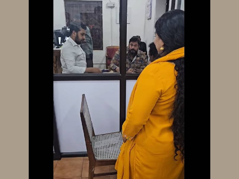 കൊച്ചിയിൽ വച്ചാണ് ബാലയും കോകിലയും വിവാഹിതരായത്. അന്ന് രജിസ്റ്റർ ചെയ്ത വിവാഹമായതിനാൽ, ഇനി വീണ്ടും അതിനുള്ള സാധ്യതയില്ല. പ്രത്യേകിച്ചും വിവാഹം കഴിഞ്ഞ് ഒരു വർഷം തികയാൻ പോകുന്ന വേളയിൽ. തനിക്ക് ഈ ബന്ധത്തിൽ ഒരു കുഞ്ഞുണ്ടായാൽ സ്വത്തുക്കളുടെ അവകാശിയാവും ആ കുട്ടി എന്ന ശുഭാപ്തി വിശ്വാസം ബാല പണ്ടും പ്രകടിപ്പിച്ചിരുന്നു. ഇതിനിടയിൽ കോകില ഗർഭിണിയാണോ അല്ലയോ എന്ന തരത്തിലെ ഊഹാപോഹങ്ങളും പ്രചരിച്ചിരുന്നു. ഇതേക്കുറിച്ച് ബാല ഇതുവരെയും സ്ഥിരീകരണം നൽകിയിട്ടില്ല
