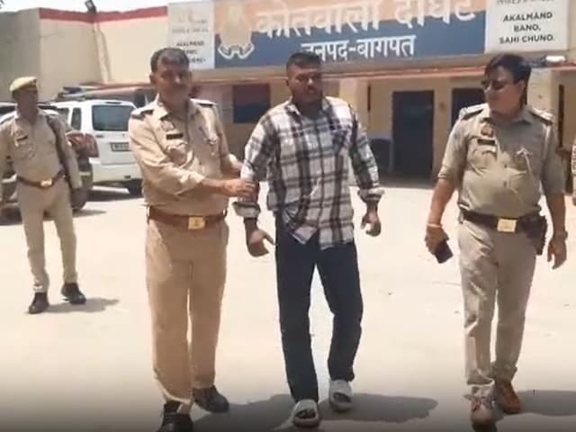 पाकिस्तान समर्थक युवक ने थाने में लगाया जय हिंद का नारा, सीखा देशभक्ति का पाठ