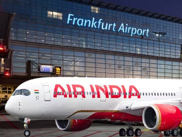 एयर इंडिया की फ्लाइट के 5 टॉयलेट जाम, पैसेंजर्स का बैठना हुआ मुहाल, तभी...