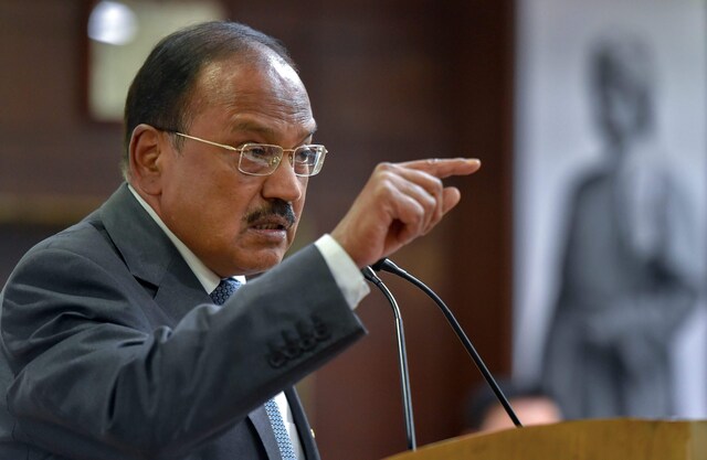 हुजूर बख्श दीजिए...ऑपरेशन सिंदूर के बाद अजीत डोभाल के पास पाकिस्तान से आया फोन