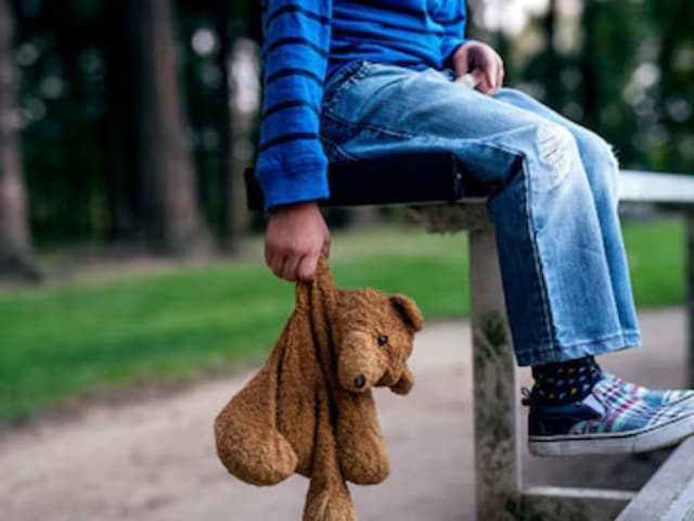 बस इतना सा झगड़ा था' और ले ली मासूम की जान, बेंगलुरु में चौंकाने वाली घटना बस इतना सा झगड़ा था' और ले ली मासूम की जान, बेंगलुरु में चौंकाने वाली घटना