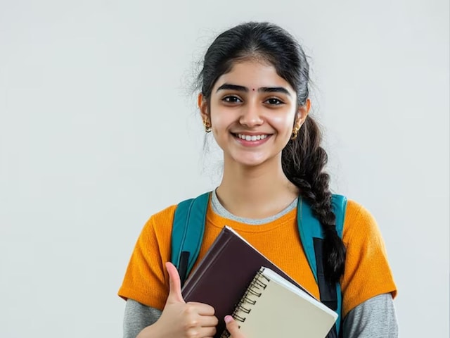 AI के टॉप 7 कोर्स, 12वीं पास करते ही मिल जाएगा एडमिशन, एक्सपर्ट ने दी सलाह AI के टॉप 7 कोर्स, 12वीं पास करते ही मिल जाएगा एडमिशन, एक्सपर्ट ने दी सलाह
