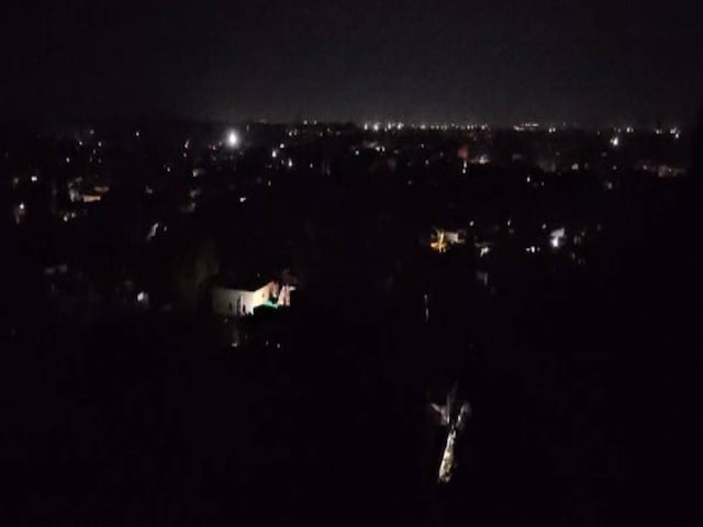 ब्लैकआउट आज रात राजस्थान के इन 2 जिलों में रहेगा, पता है कि क्या नहीं करना है ब्लैकआउट आज रात राजस्थान के इन 2 जिलों में रहेगा, पता है कि क्या नहीं करना है