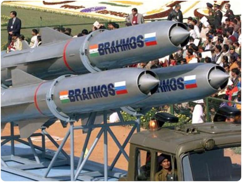 BrahMos hypersonic Missile, BrahMos Cruise Missile, BrahMos Missile Speed, BrahMos Missile range, China Pakistan Scared, BrahMos hypersonic missile system