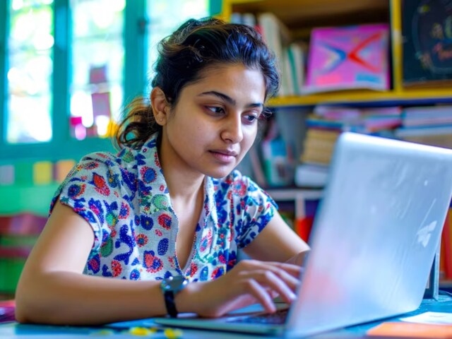 CBSE बोर्ड रिजल्ट पर निगाहें टिकीं, cbse.gov.in पर जारी होगा स्कोरकार्ड