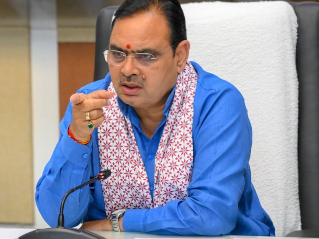 सभी सरकारी काम उर्दू-फारसियन शब्दों के बजाय हिंदी में होंगे, सरकार का निर्णय सभी सरकारी काम उर्दू-फारसियन शब्दों के बजाय हिंदी में होंगे, सरकार का निर्णय