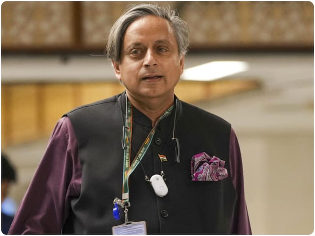  डेलिगेशन पर सवाल उठा रहा विपक्ष, थरूर ने दे दिया करारा जवाब