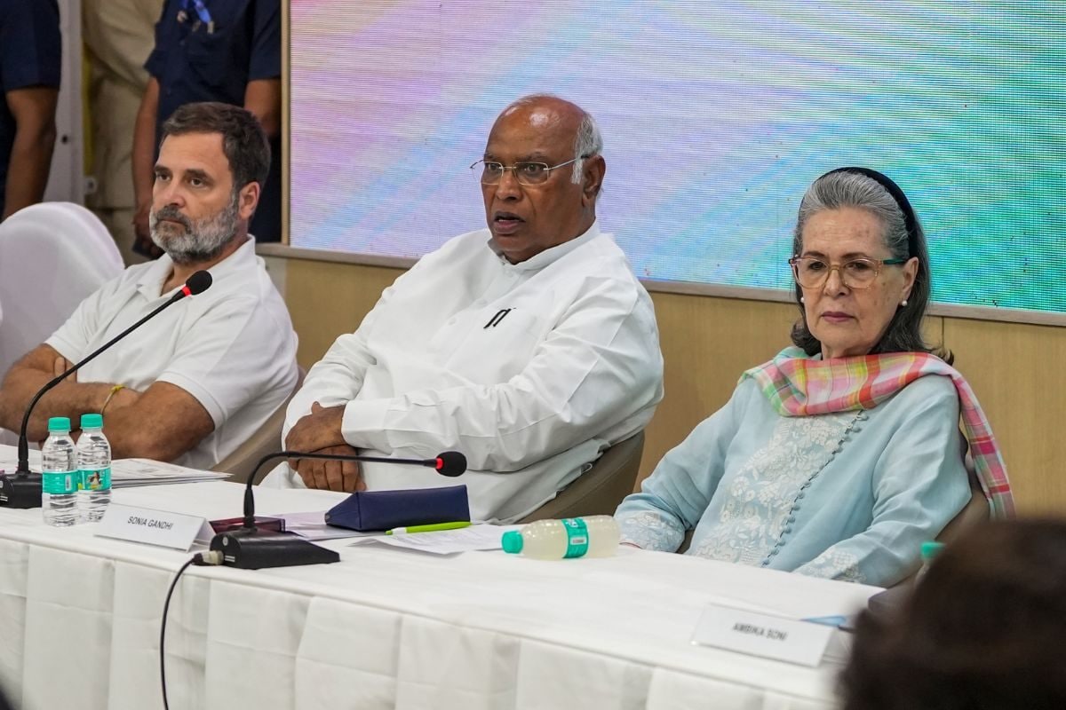 पहलगाम: समर्थन की आड़ में कांग्रेस के सवाल जाति जनगणना पर भी सरकार को घेरा
