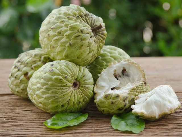 This tasty fruit is extremely miraculous for health, green from outside and white from inside This tasty fruit is extremely miraculous for health, green from outside and white from inside