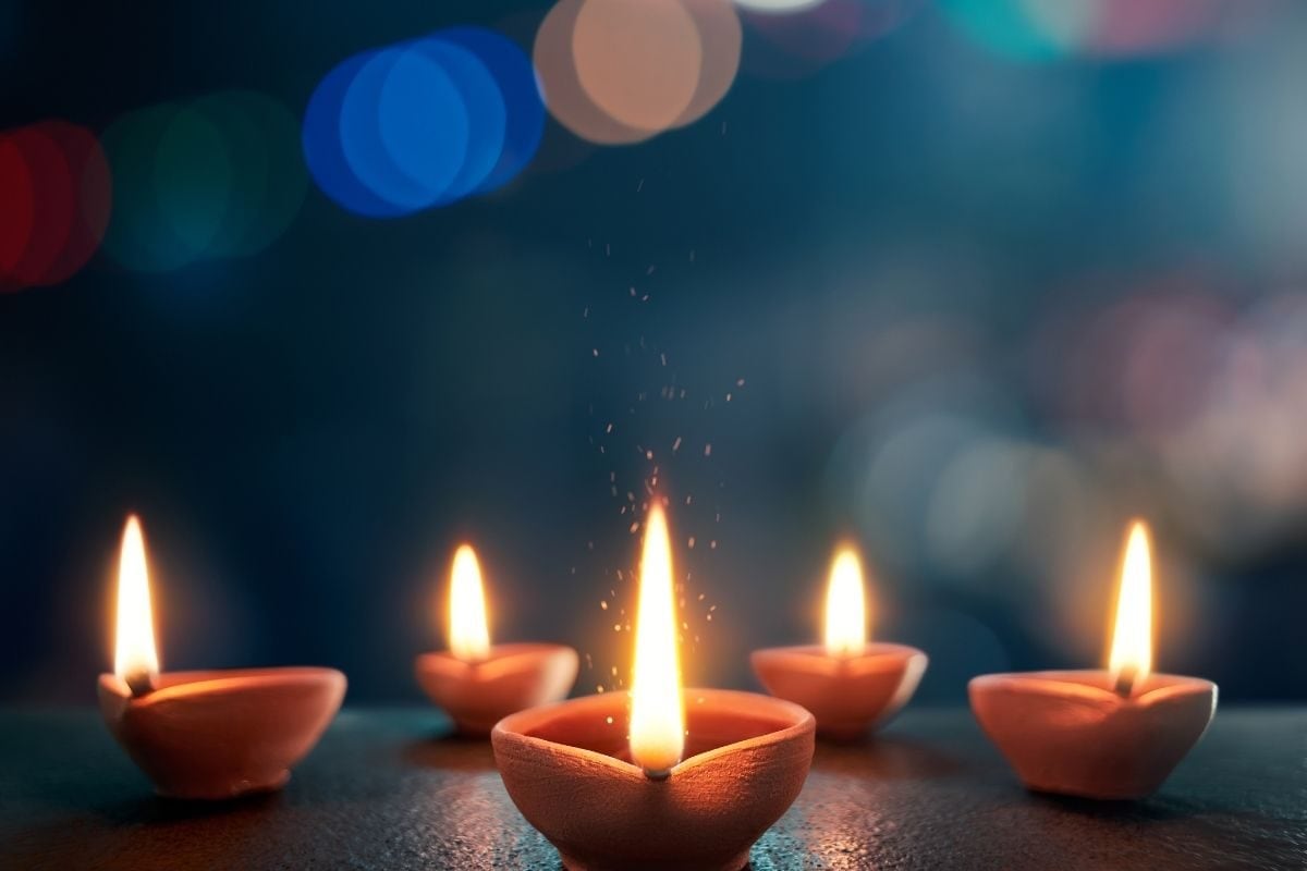 1000 अश्वमेध यज्ञों का पुण्य, मिटेंगे सारे पाप! जानें नरक निवारण चतुर्दशी पर महादेव को प्रसन्न करने की विधि