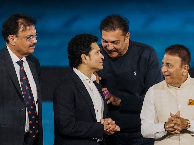 पूर्व क्रिकेटर ने लिखा MCA को पत्र, रवि शास्त्री को लेकर रखी मांग पूर्व क्रिकेटर ने लिखा MCA को पत्र, रवि शास्त्री को लेकर रखी मांग