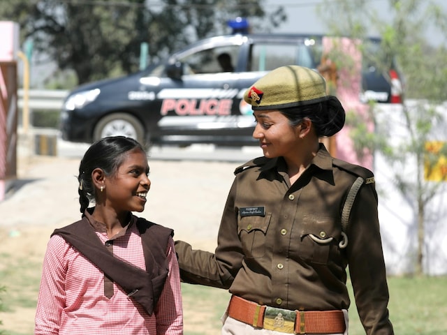 स्कूल पिकनिक में बच्चों के साथ अब पुलिस भी जाएगी...इस राज्य में लिया गया फैसला स्कूल पिकनिक में बच्चों के साथ अब पुलिस भी जाएगी...इस राज्य में लिया गया फैसला