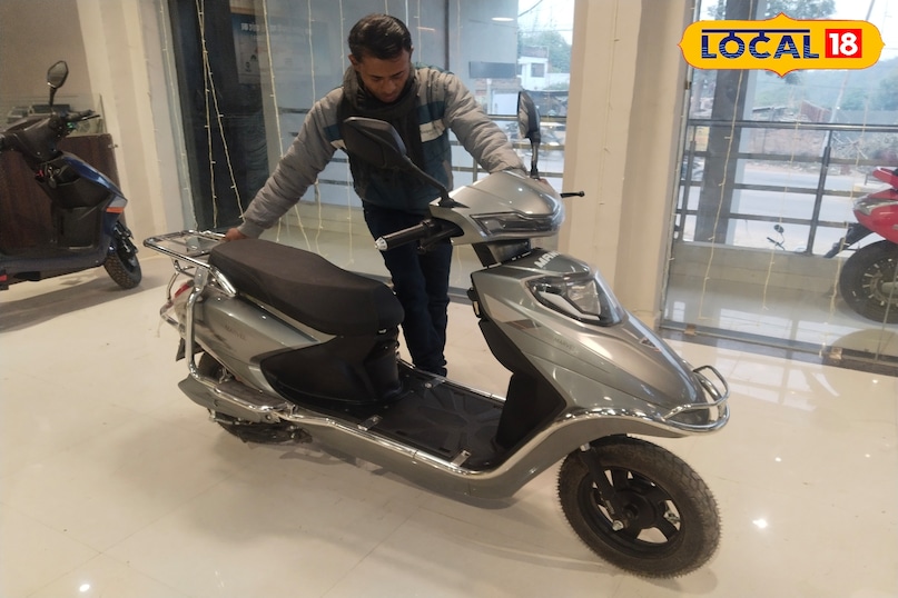 E -scooty E -scooty
