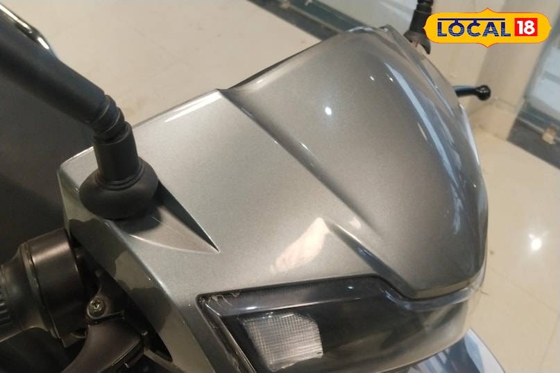 Electric scooty 