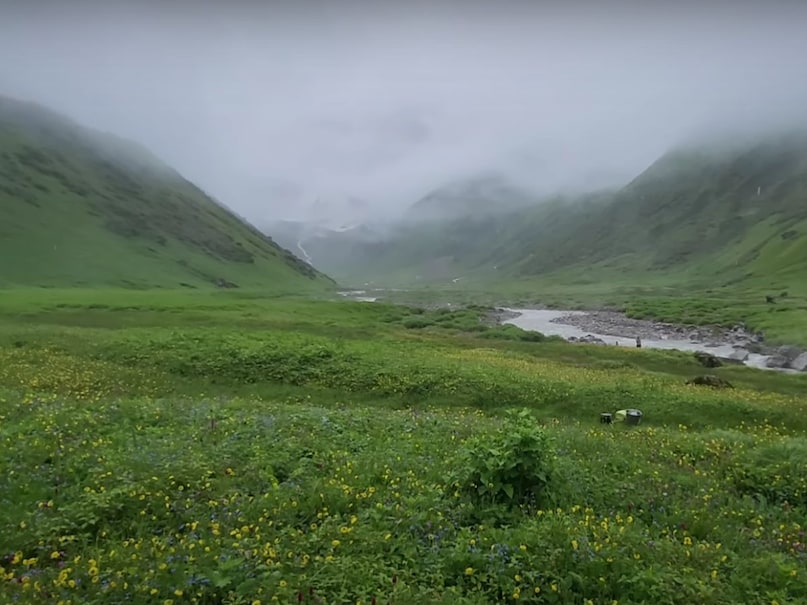 Mandani Valley Trek can be completed in 2-3 days Mandani Valley Trek can be completed in 2-3 days