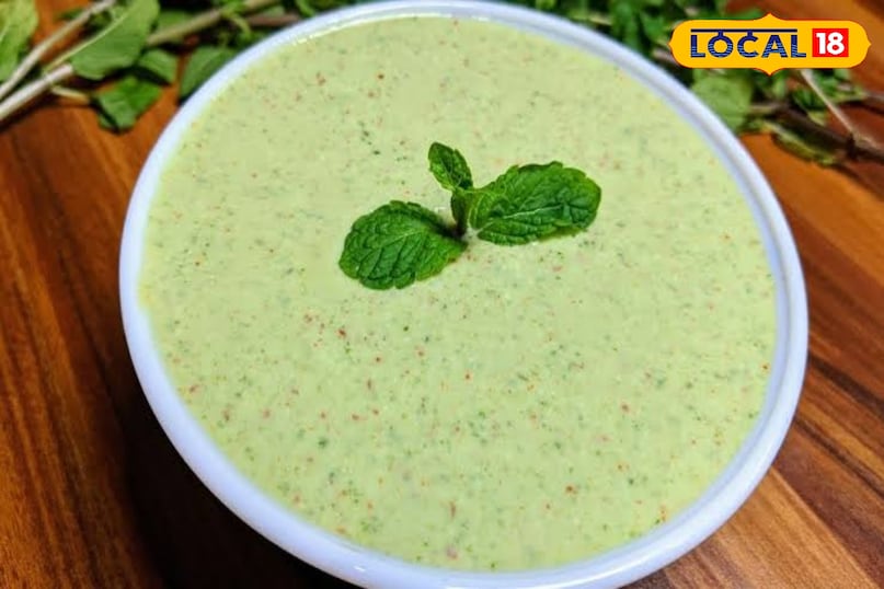 Peppermint raita is going on summer season, mint is beneficial to keep the body cool, with raita made of mint can prove to be helpful in losing weight. To prepare it, prepare you by mixing finely chopped mint, black salt, roasted cumin powder and a little lemon juice to prepare it. This raita keeps the body cool along with losing weight. Peppermint raita is going on summer season, mint is beneficial to keep the body cool, with raita made of mint can prove to be helpful in losing weight. To prepare it, prepare you by mixing finely chopped mint, black salt, roasted cumin powder and a little lemon juice to prepare it. This raita keeps the body cool along with losing weight.