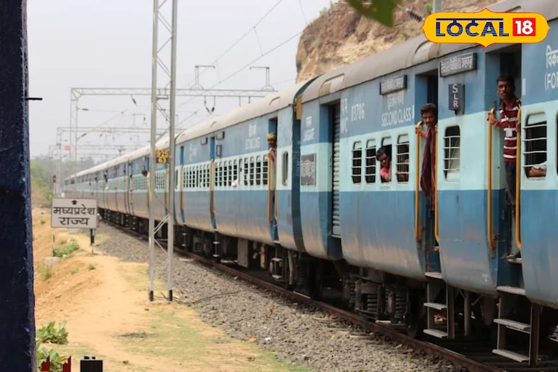 एशिया का सबसे छोटा रेलवे जंक्शन, हरियाली की गोद में बसा स्टेशन, मनमोहक तस्वीरें देखिए एशिया का सबसे छोटा रेलवे जंक्शन, हरियाली की गोद में बसा स्टेशन, मनमोहक तस्वीरें देखिए
