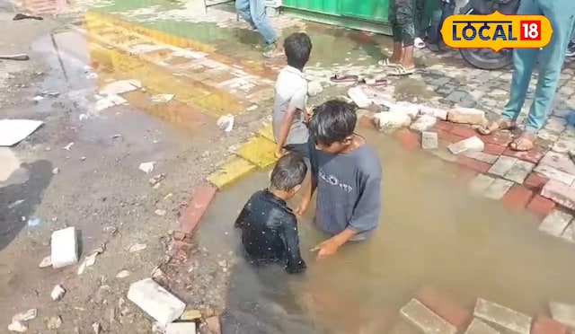 Ground Report: भीषण गर्मी में सड़क पर बहता पानी… शहर में प्यासे लोग! झांसी में अधिकारी मस्त, जनता त्रस्त