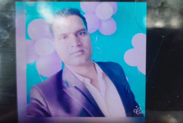 हरियाणाः 2 बाइकों की भिड़ंत में डॉक्टर की मौत, मां-बोली बेटे का मर्डर किया हरियाणाः 2 बाइकों की भिड़ंत में डॉक्टर की मौत, मां-बोली बेटे का मर्डर किया