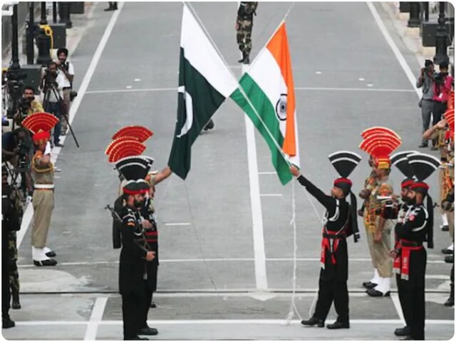 आतंकियों को पैदा करने वाला देश, मुस्लिम देश में ही भारत ने PAK को धो डाला आतंकियों को पैदा करने वाला देश, मुस्लिम देश में ही भारत ने PAK को धो डाला