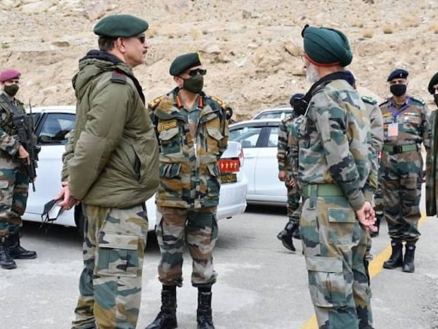 क्या है ऑपरेशन मीर जाफर? PAK को पीटने के बाद एक्शन, धड़ाधड़ हो रही गिरफ्तारी क्या है ऑपरेशन मीर जाफर? PAK को पीटने के बाद एक्शन, धड़ाधड़ हो रही गिरफ्तारी