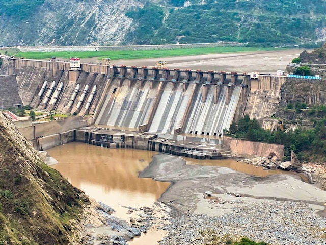 पहले पाक का पानी रोका, अब एक बूंद नहीं होगी बर्बाद, सरकार अब क्या करने जा रही पहले पाक का पानी रोका, अब एक बूंद नहीं होगी बर्बाद, सरकार अब क्या करने जा रही