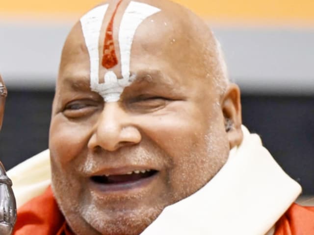 PoK पर रामभद्राचार्य ने कही ऐसी बात, भारतवासियों का सीना गर्व से होगा चौड़ा PoK पर रामभद्राचार्य ने कही ऐसी बात, भारतवासियों का सीना गर्व से होगा चौड़ा