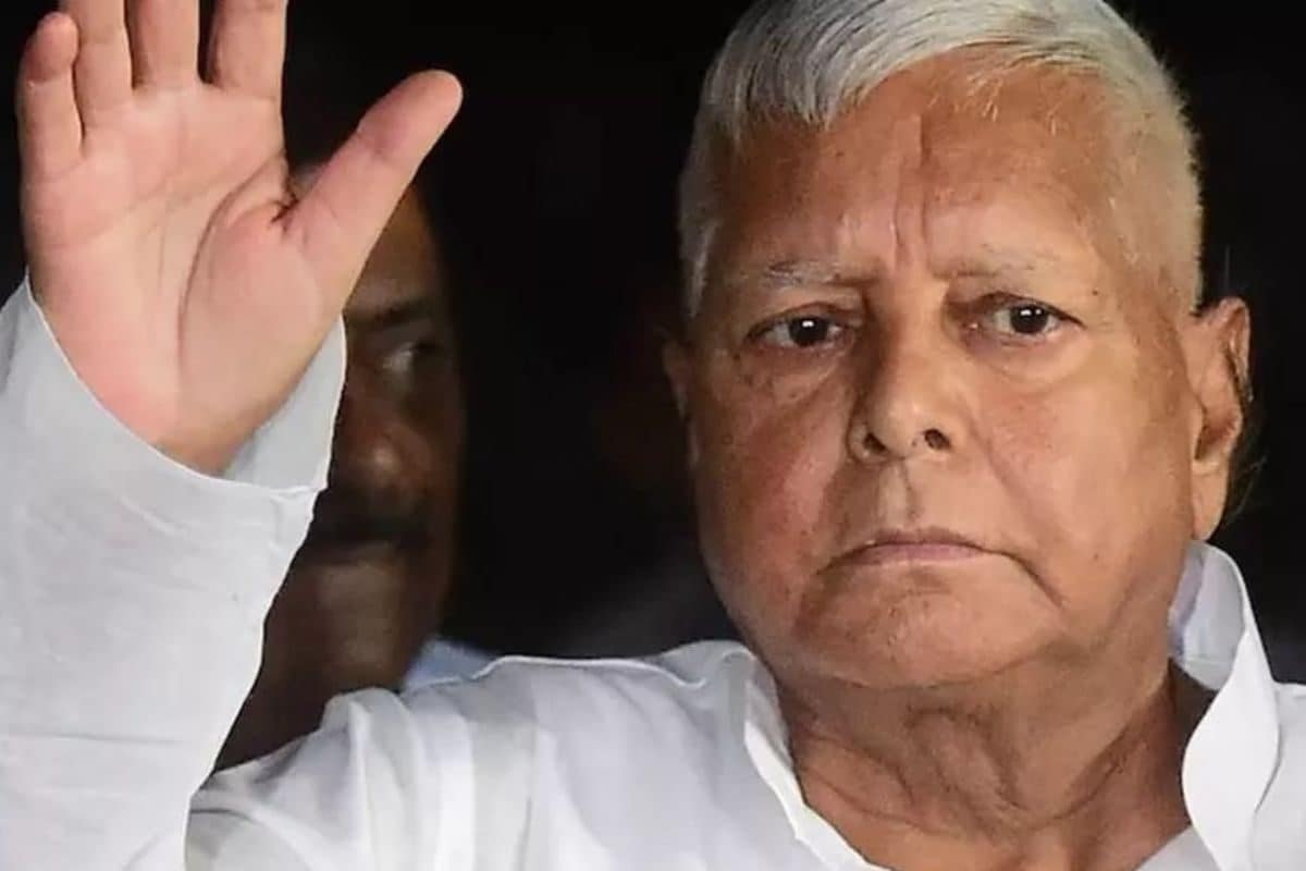 नादान है वह जो उन्हें नादान समझते हैंतेज प्रताप किनारे तो राजद का राजा कौन