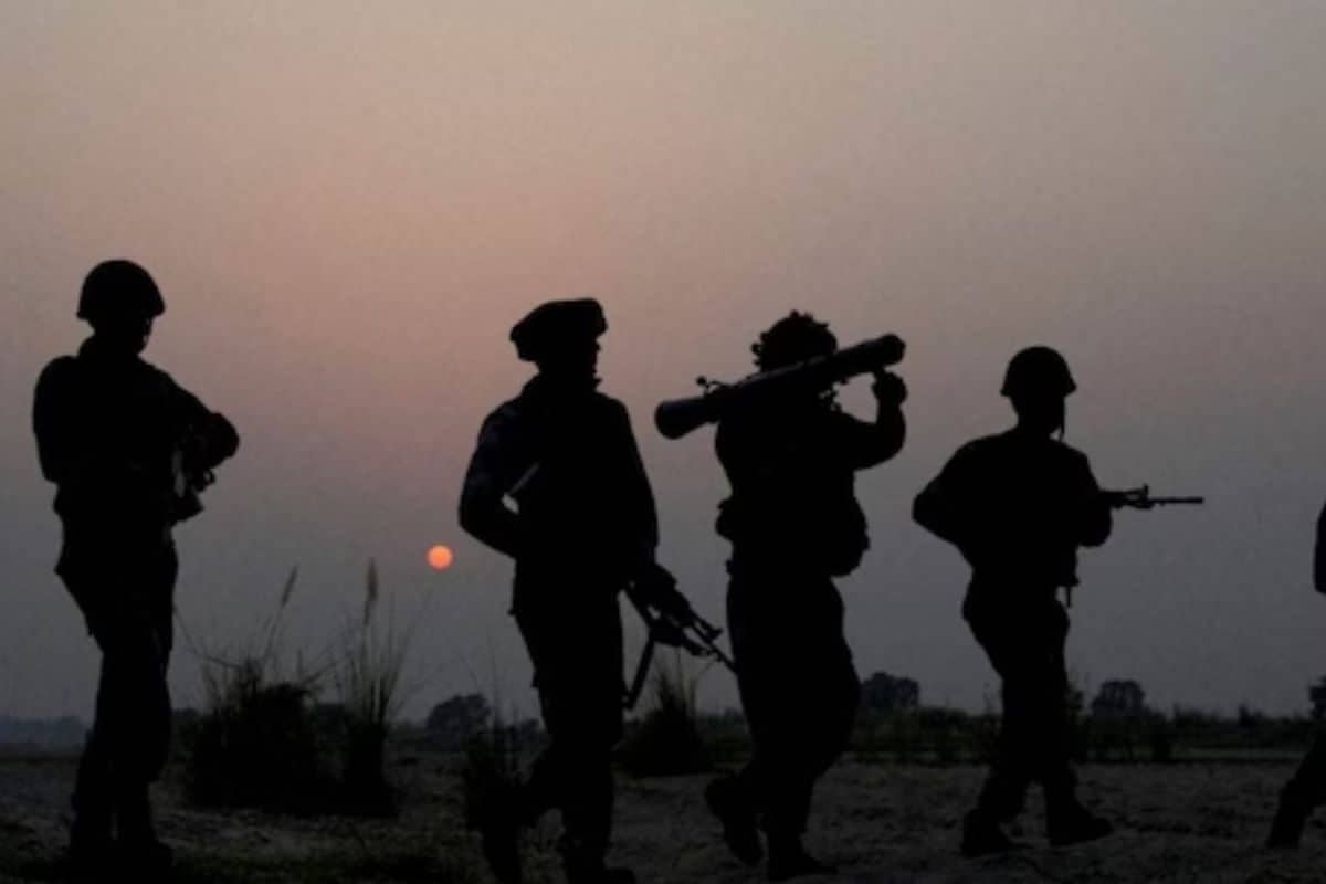 LOC पर PAK का नया खेल पत्‍ता ह‍िलते ही मुनीर के प्‍यादे झोंक रहे फायर