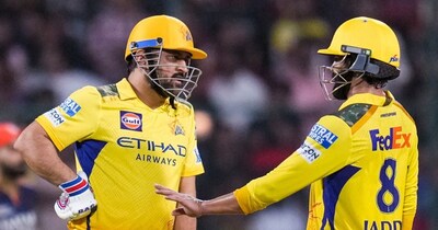 आईपीएल इतिहास में किस टीम ने मारे हैं सबसे ज्यादा छक्के, CSK किस नंबर पर 