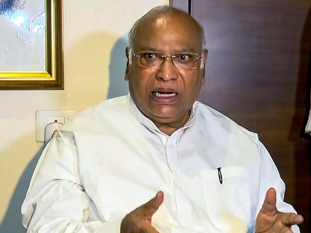 दुनिया को युद्ध की नहीं बुद्ध... खरगे बोले- आतंक का खेल पाक के लिए अच्छा नहीं