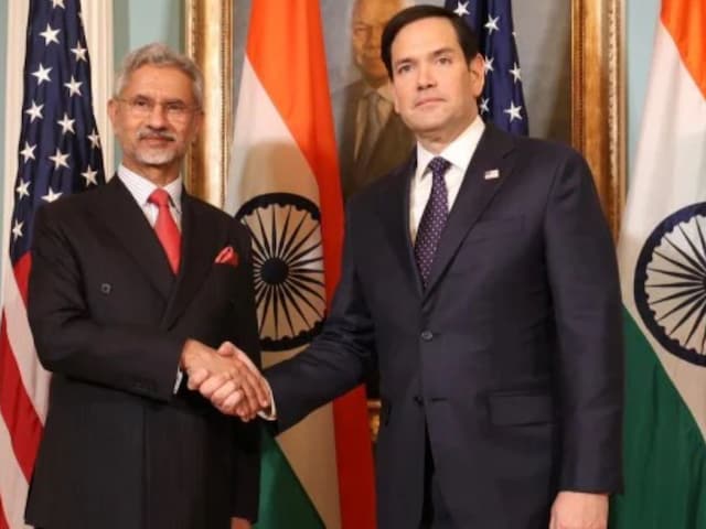 वो फायरिंग बंद करेंगे तो...जब जयशंकर के पास आया अमेरिकी उपराष्ट्रपति का फोन वो फायरिंग बंद करेंगे तो...जब जयशंकर के पास आया अमेरिकी उपराष्ट्रपति का फोन