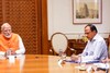 पाक आर्मी ने बॉर्डर के पास तैनात किए 300 जेट, साफ नजर आ रहा मुनीर का खौंफ