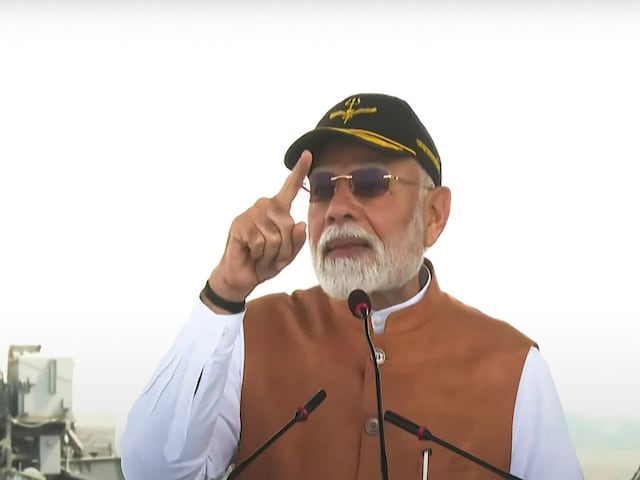 पीएम मोदी ने ट्रंप का नाम तक नहीं लिया, अमेरिका से रिश्ते एक सधी लाइन पर पीएम मोदी ने ट्रंप का नाम तक नहीं लिया, अमेरिका से रिश्ते एक सधी लाइन पर