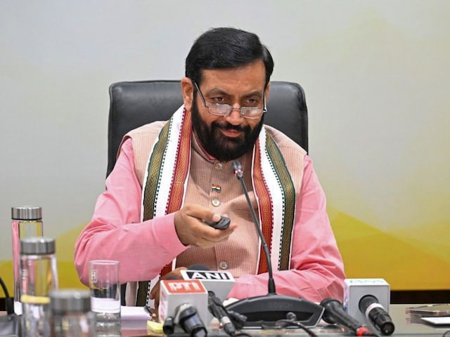 फिदायीन हमले की धमकी, खाली कराया CM आवास, हर कोना छाना, मिला क्या? फिदायीन हमले की धमकी, खाली कराया CM आवास, हर कोना छाना, मिला क्या?