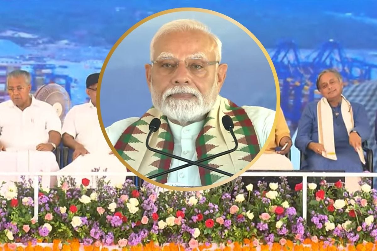 आज नींद हराम होगीमंच पर हंस रहे थे थरूर तभी मोदी ने राहुल को भेजा मैसेज