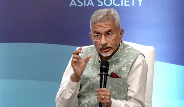1 फोटो और एक लाइन से संदेश...ऑपरेशन सिंदूर पर जयशंकर की पाक को चुभने वाली बात