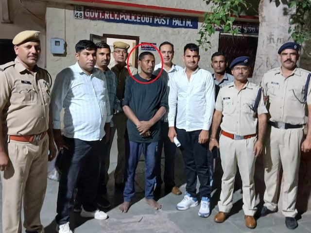 'मैं जोधपुर स्टेशन को उड़ा दूंगा ... यदि आप इस कम विवरण को हटाना चाहते हैं, तो इसे बाहर निकालें' 'मैं जोधपुर स्टेशन को उड़ा दूंगा ... यदि आप इस कम विवरण को हटाना चाहते हैं, तो इसे बाहर निकालें'
