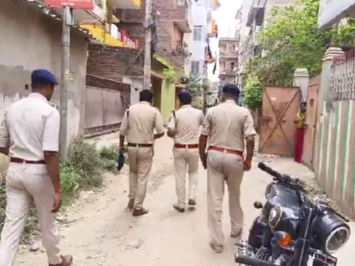 Patna NEET student , Neet student Sperm DNA report , Bihar Police SIT, CID investigation Patna , who is Manish Ranjan , CBI probe Bihar rape case , Forensic Science Laboratory report , Patna shambhu girls hostel rape news , DNA profiling Bihar , नीट छात्रा रेप मामला , पटना पुलिस , सीबीआई जांच Patna NEET student , Neet student Sperm DNA report , Bihar Police SIT, CID investigation Patna , who is Manish Ranjan , CBI probe Bihar rape case , Forensic Science Laboratory report , Patna shambhu girls hostel rape news , DNA profiling Bihar , नीट छात्रा रेप मामला , पटना पुलिस , सीबीआई जांच