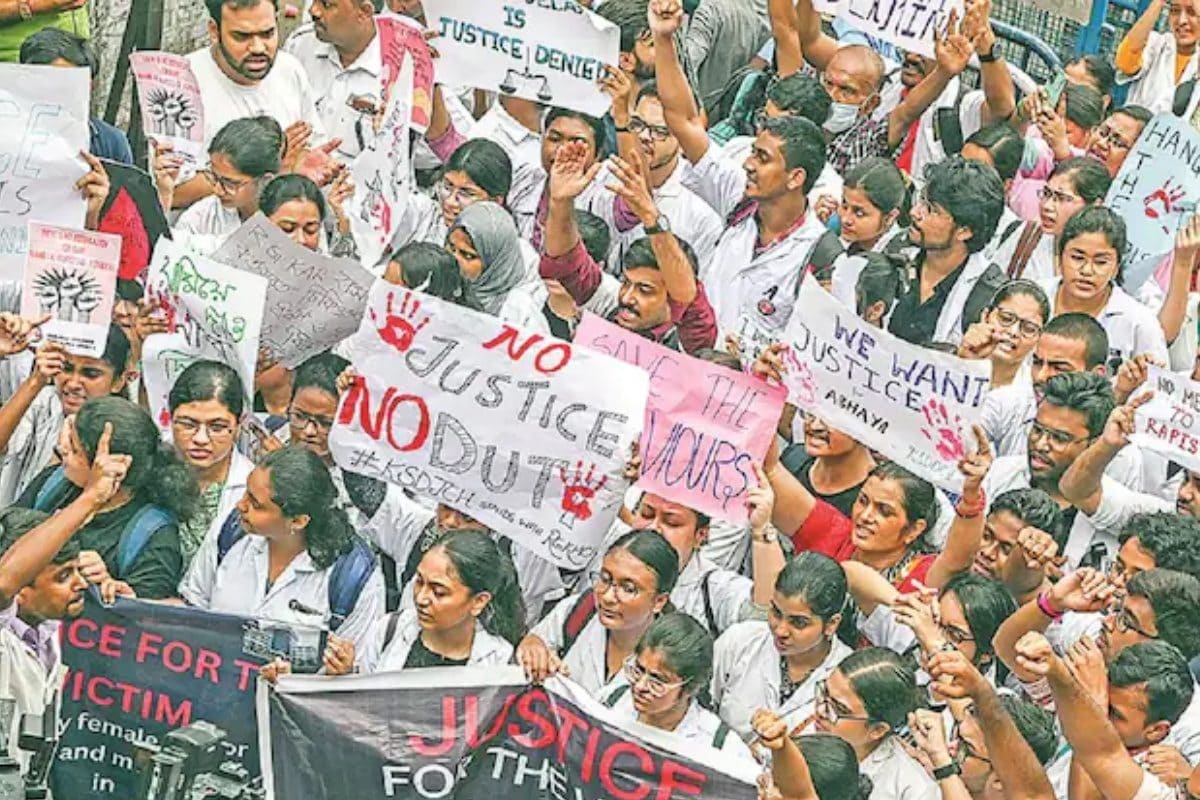ये बदले की कार्रवाई RG Kar Protest में शामिल डॉक्टरों के ट्रांसफर से बवाल!