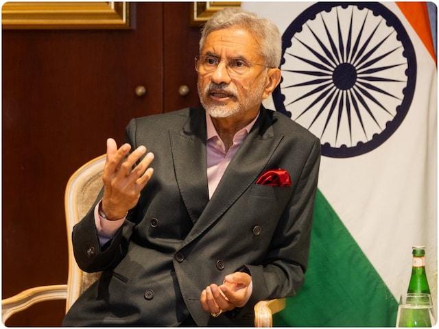 'चाहे हिंद-प्रशांत का इलाका हो या...', जयशंकर ने जॉर्जिया मेलोनी के देश से पाकिस्तान को चेताया 'चाहे हिंद-प्रशांत का इलाका हो या...', जयशंकर ने जॉर्जिया मेलोनी के देश से पाकिस्तान को चेताया