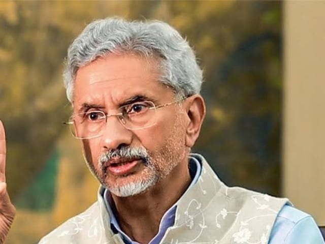 आतंकी और पीड़ित एक बराबर कैसे? जयशंकर ने पाक को छेड़ा, UK को क्यों कहा थैंक्स? आतंकी और पीड़ित एक बराबर कैसे? जयशंकर ने पाक को छेड़ा, UK को क्यों कहा थैंक्स?