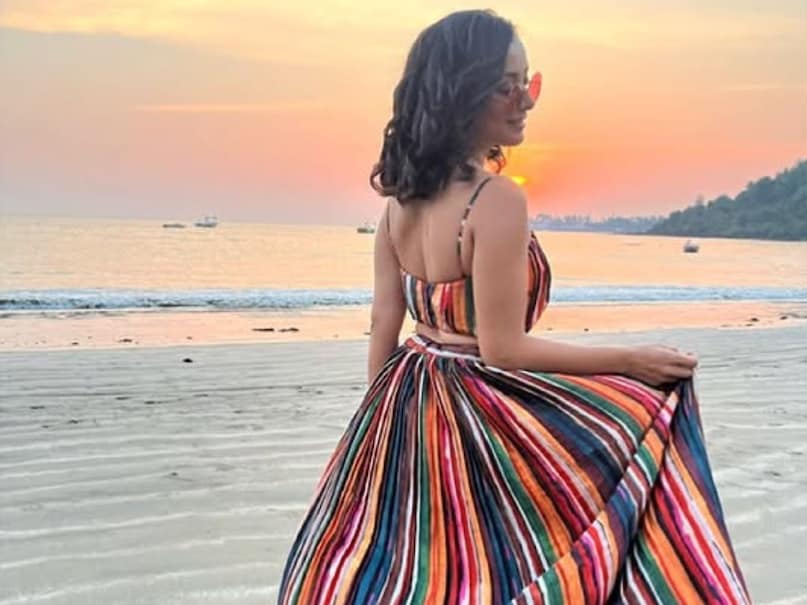 Shweta Basu Prasad Controversy, TollyWood Teenage Heroine, Shweta Basu Scandal, Telugu Actress Downfall, Kottha Bangaru Lokam Heroine, Shweta Basu Ott Series, Telugu Film Film Industry News, Makdi Actress, Shweta Bus Prasad, Shweta Bus Prasad Life, Shweta Bus Prasad dispute