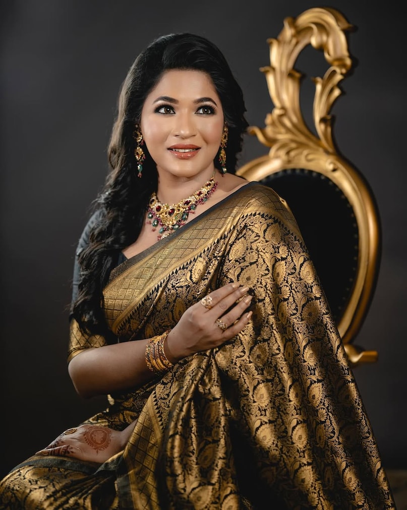 azmeri haque badhon, azmeri haque badhon Instagram, azmeri haque badhon Husband, azmeri haque badhon Age, azmeri haque badhon Movies, bangladesh actor azmeri haque rumor bangladesh controversy, आजमेरी हक बधोन, आजमेरी हक बधोन कंट्रोवर्सी, क्यों आजमेरी हक बधोन को बताया जा रहा है रॉ एजेंट, क्यों सुर्खियों में है बांग्लादेशी एक्ट्रेस आजमेरी हक बधोन