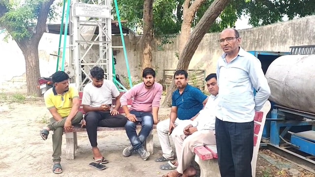खाटू श्याम लौट रहे थे, रास्ते में उठा ले गया कॉल, महिला सहित 2 की मौत