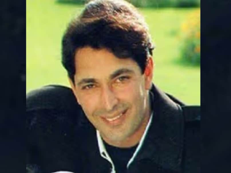 deepak malhotra, Sridevi, deepak malhotra Sridevi, Sridevi deepak malhotra, Sridevi Movie Lamhe Actor, Sridevi co-actor, Sridevi movie lamhe, lamhe movie trivia, movie lamhe actor deepak malhotra, gumnaam actor, flop actor, deepak malhotra movie, deepak malhotra lamhe, dino martelli, lamhe, shah rukh khan, aamir khan