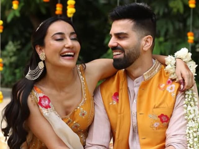 After 6 months of marriage, 'Naagin' separated from her husband, Shatpat or something ..., Shocking revealed After 6 months of marriage, 'Naagin' separated from her husband, Shatpat or something ..., Shocking revealed