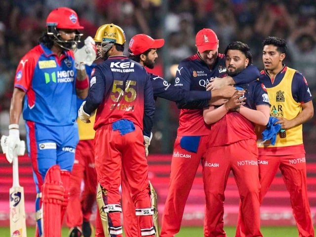 सर्जरी कराई, 3 महीने बिस्तर पर रहा, आईपीएल से 15 दिन पहले शुरू की प्रैक्टिस और टीम को पहुंचा दिया प्लेऑफ में सर्जरी कराई, 3 महीने बिस्तर पर रहा, आईपीएल से 15 दिन पहले शुरू की प्रैक्टिस और टीम को पहुंचा दिया प्लेऑफ में