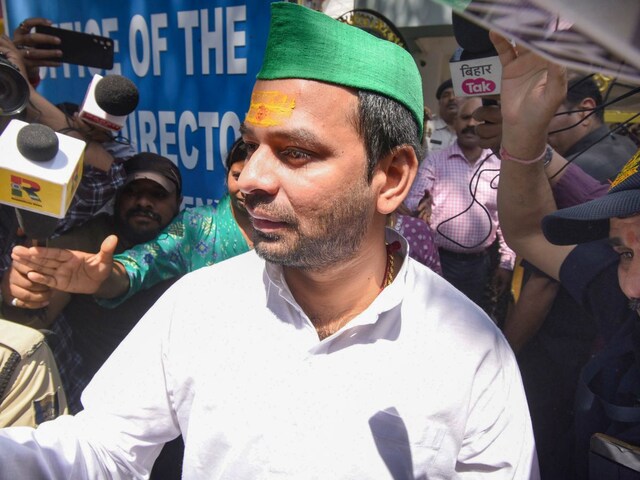 लालू-राबड़ी ने तबाह की तेज प्रताप की जिंदगी? या तेज का ‘कैरेक्टर ढीला’ है!
